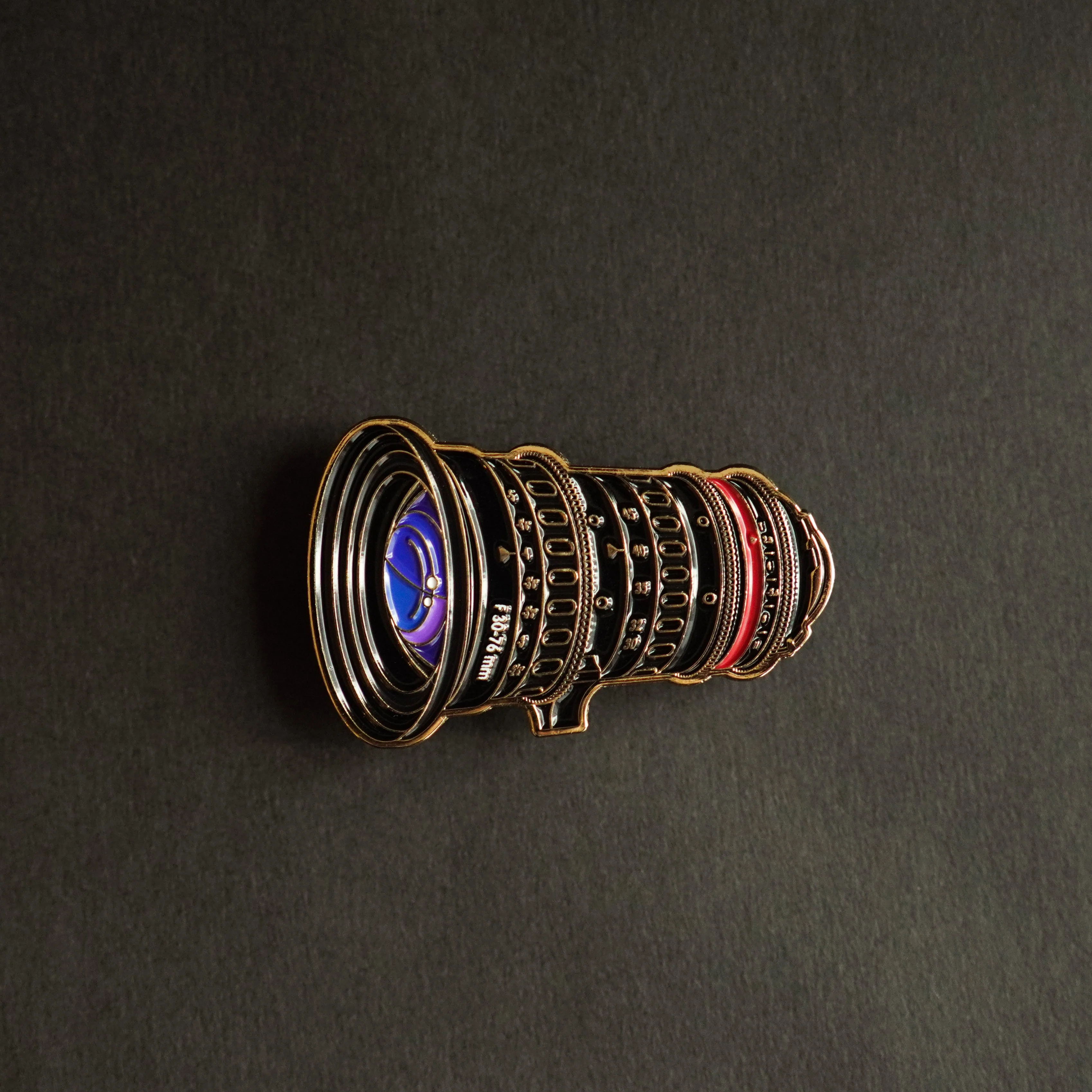 Cinema Lens Pin Box Set - Image 4