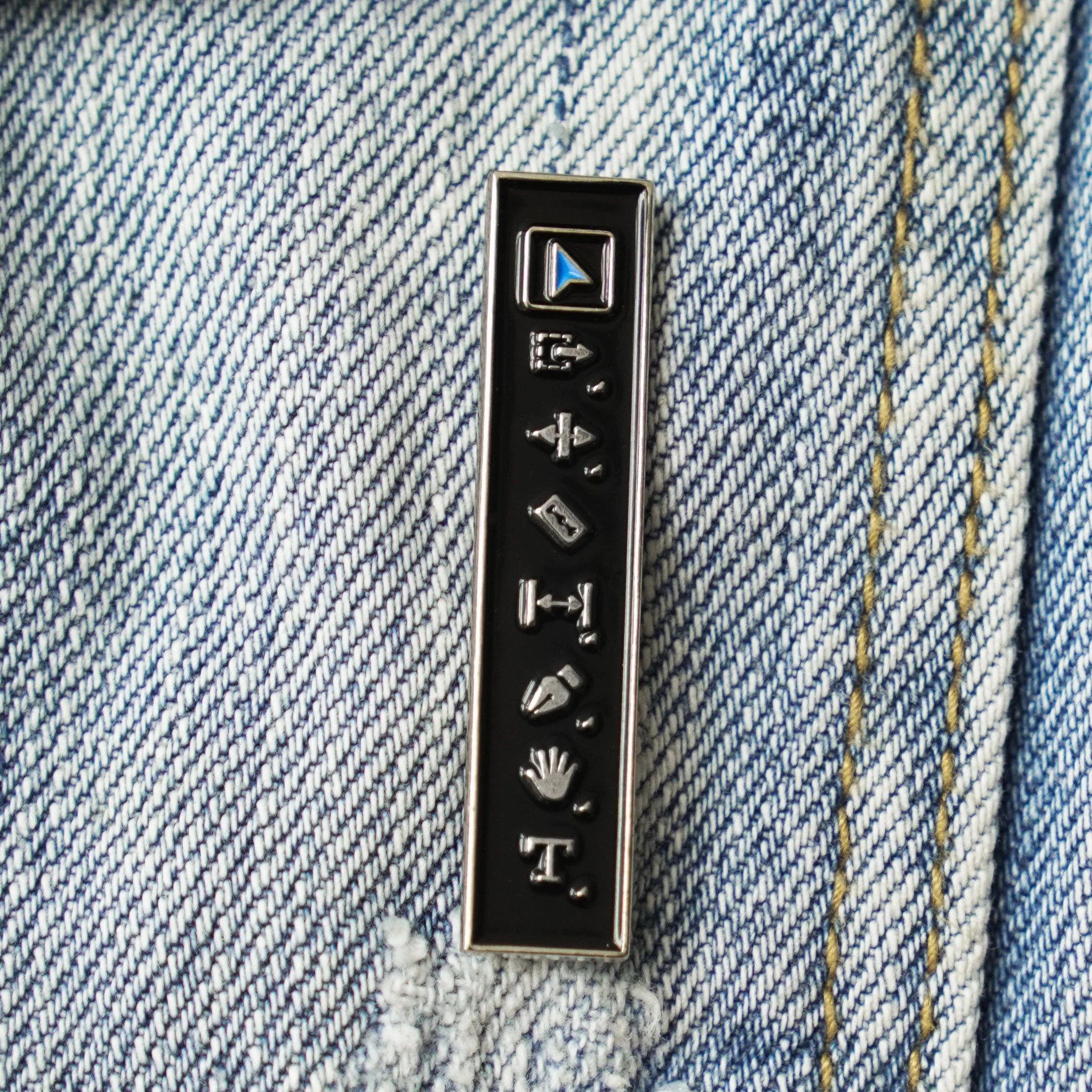 Editor's Toolbar Enamel Pin - Image 5