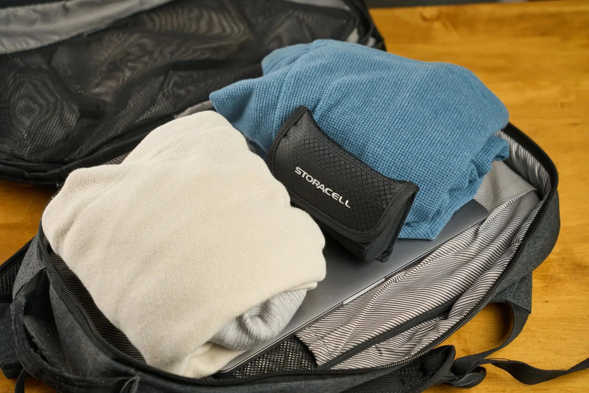 Storacell Flex-Safe Battery Caddy Case Pouch (Black) - Image 4