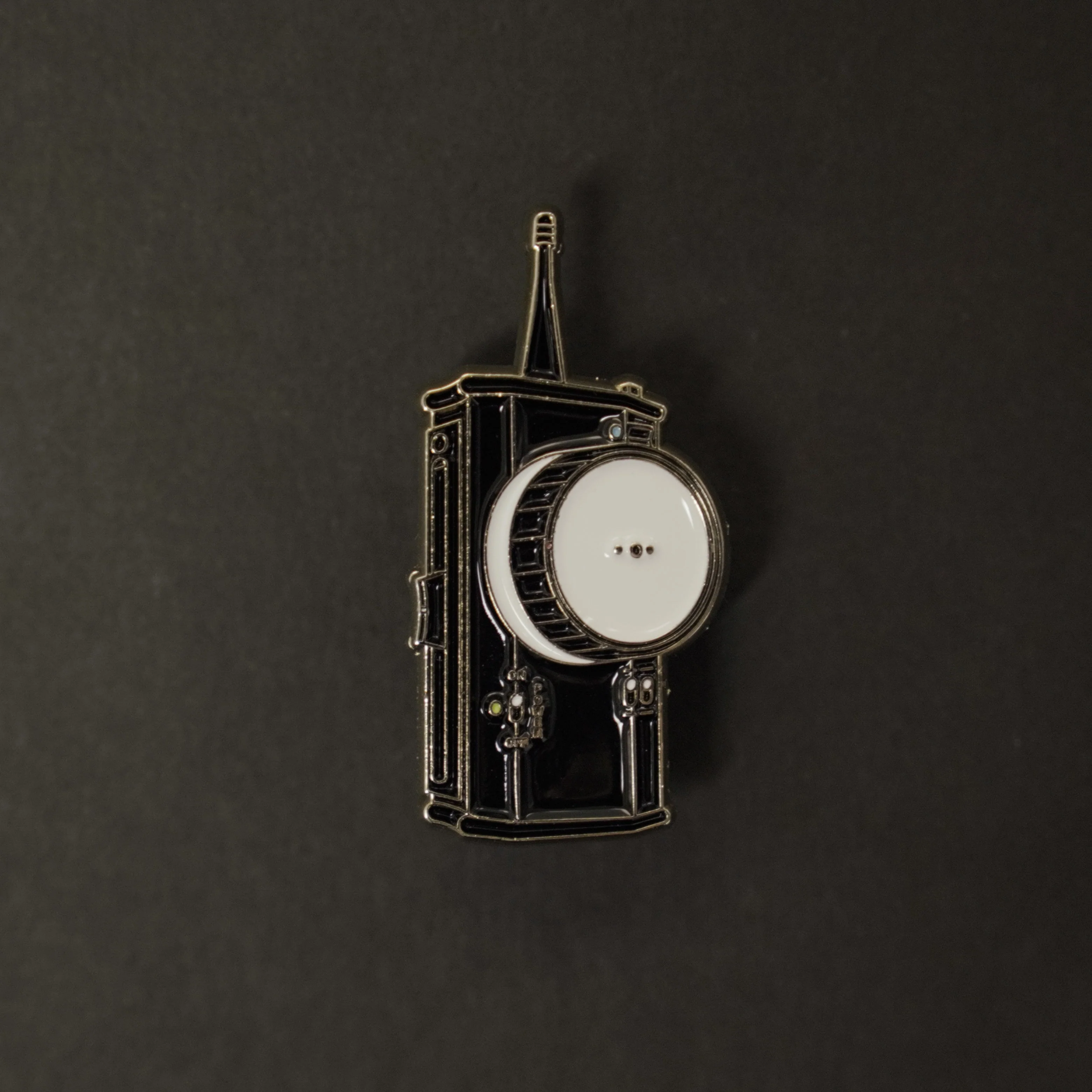 Follow Focus Enamel Pin - Image 2