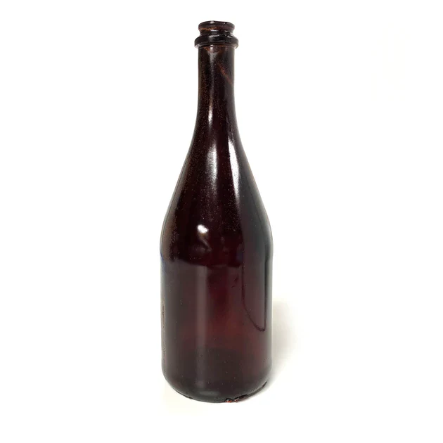 SMASHProps Breakaway Champagne Bottle Prop (Green, Amber, Yellow, Red, Brown) - Image 2